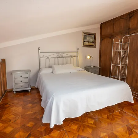 Abril Apartamento *